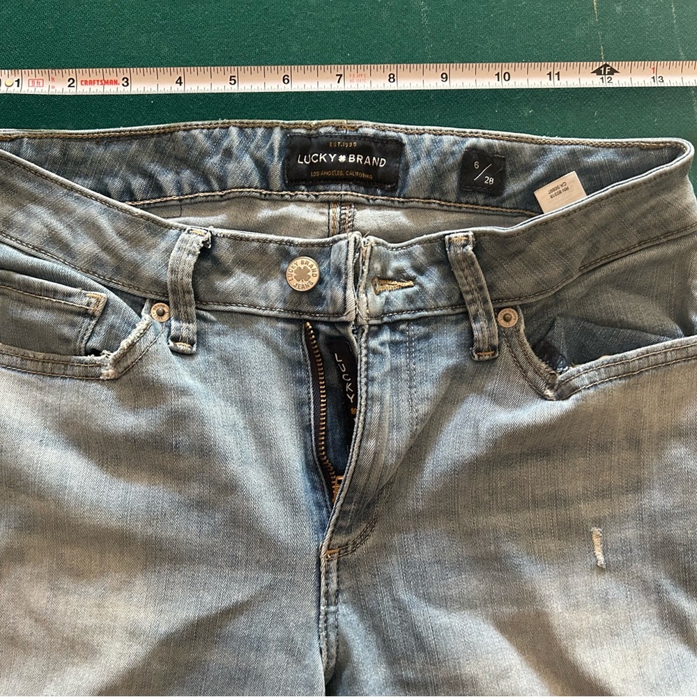 Lucky Brand Women’s Light Blue Jeans